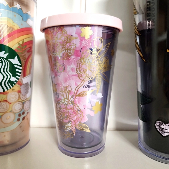 Starbucks Grande Falling Petals Floral Cup - Picture 1 of 3